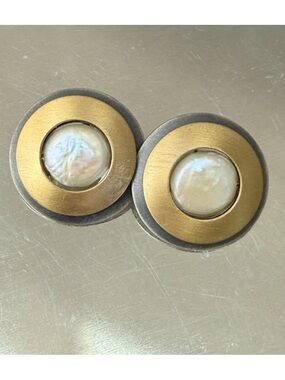 Modernist Mixed Metal Silver & Mother of Pearl Inset Disc Earrings